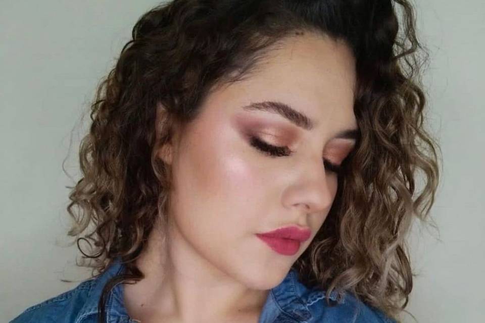 Maquillaje glowy