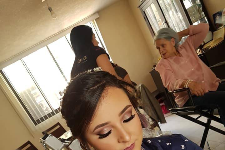 Izcalli Makeup Room