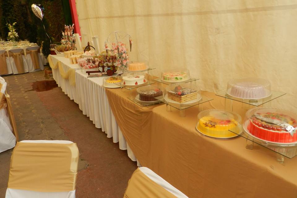 Barra de pasteles y postres