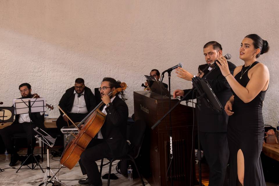 Coro & Orquesta