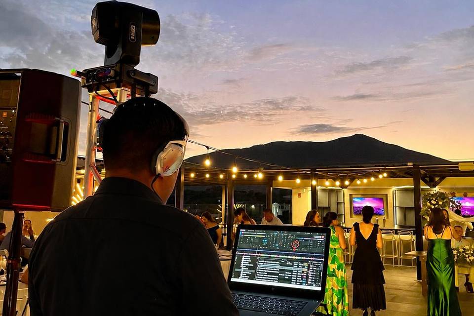 Dj Tecate