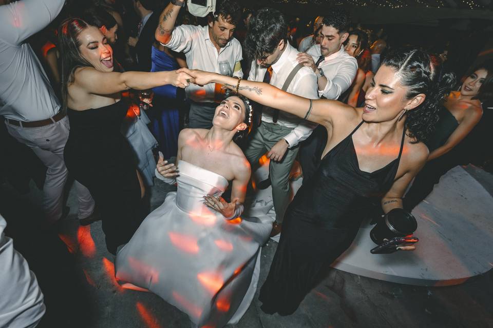Cobertura completa de fiestas