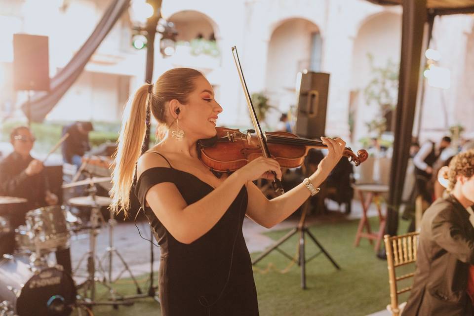 Silvana Díaz Violinista