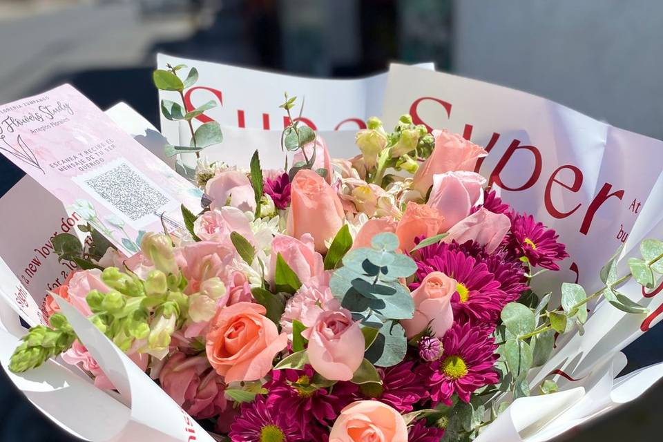 Un diseño vibrante con rosas
