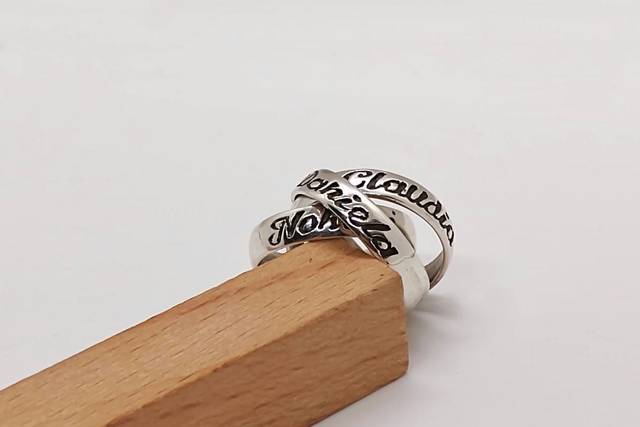 Anillo de matrimonio