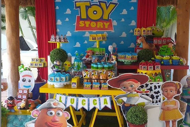 Candy bar toy story