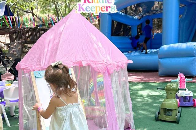 Party Kiddie Keepers - Guardería Para Eventos