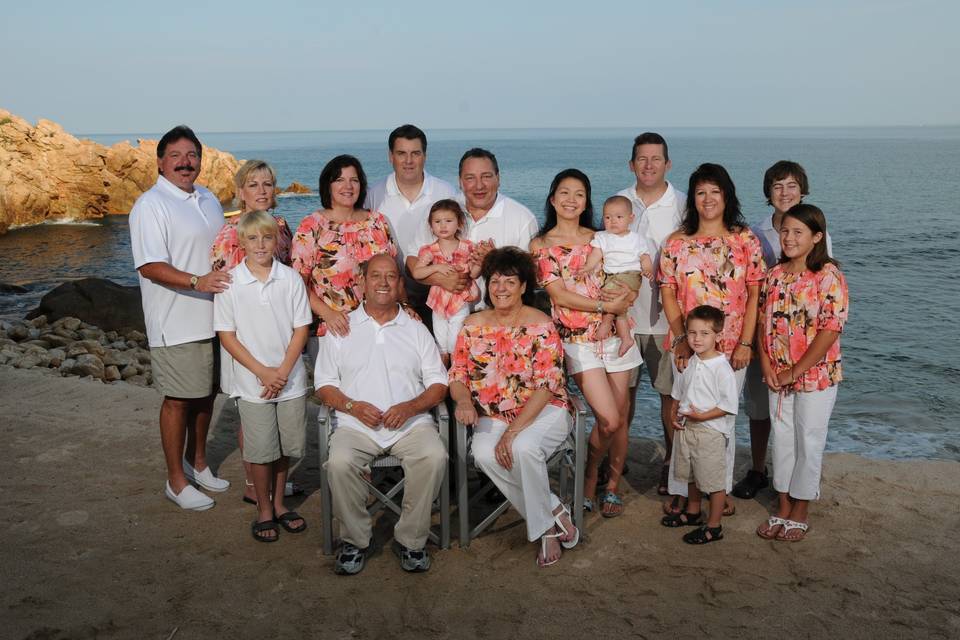 Familias en atardecer