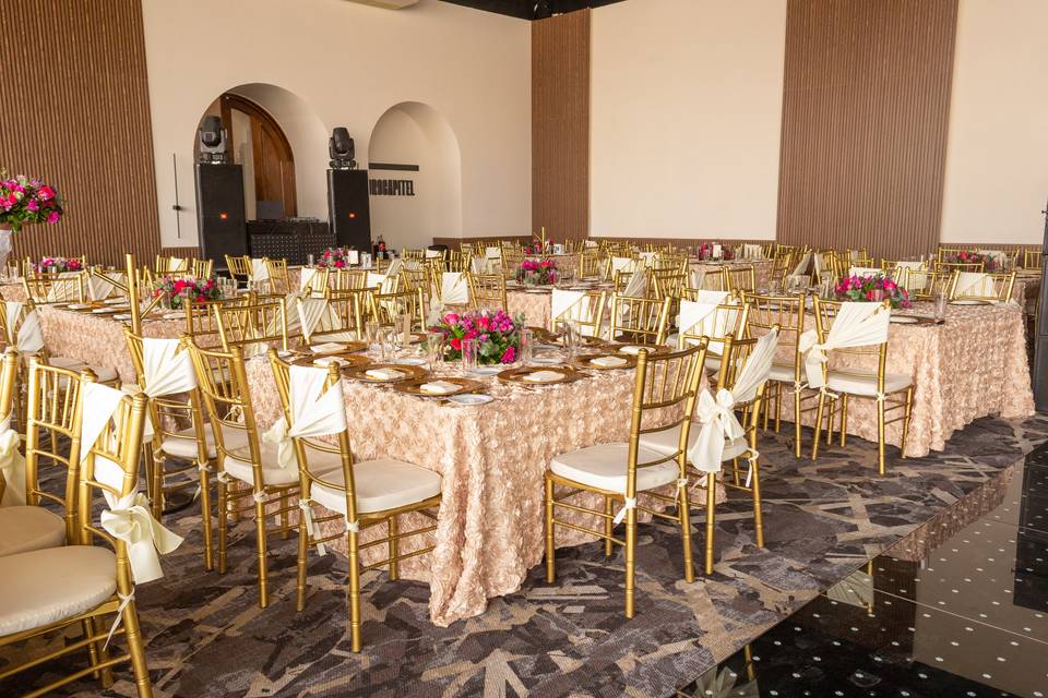 Champagne y bugambilia