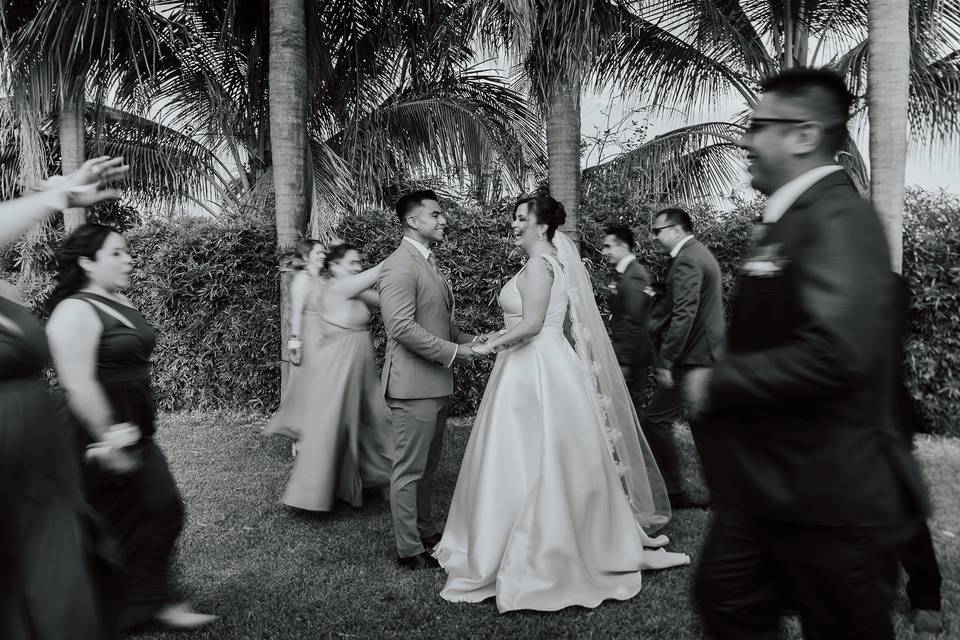 Sesión Con Damas de Honor