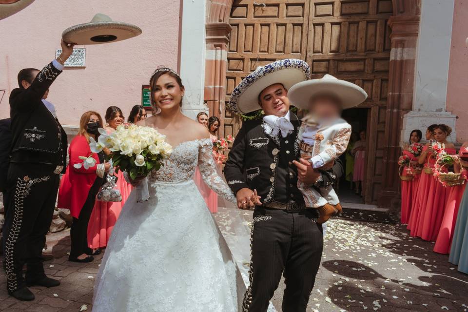 Familia