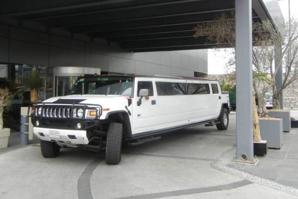 Super hummer