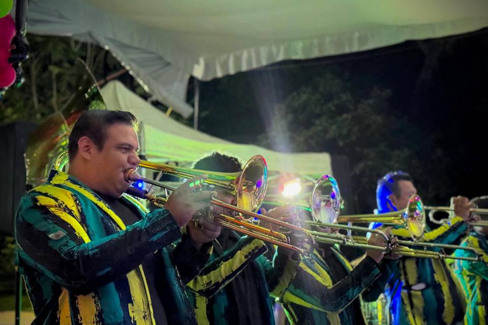 Banda Clave Morelense