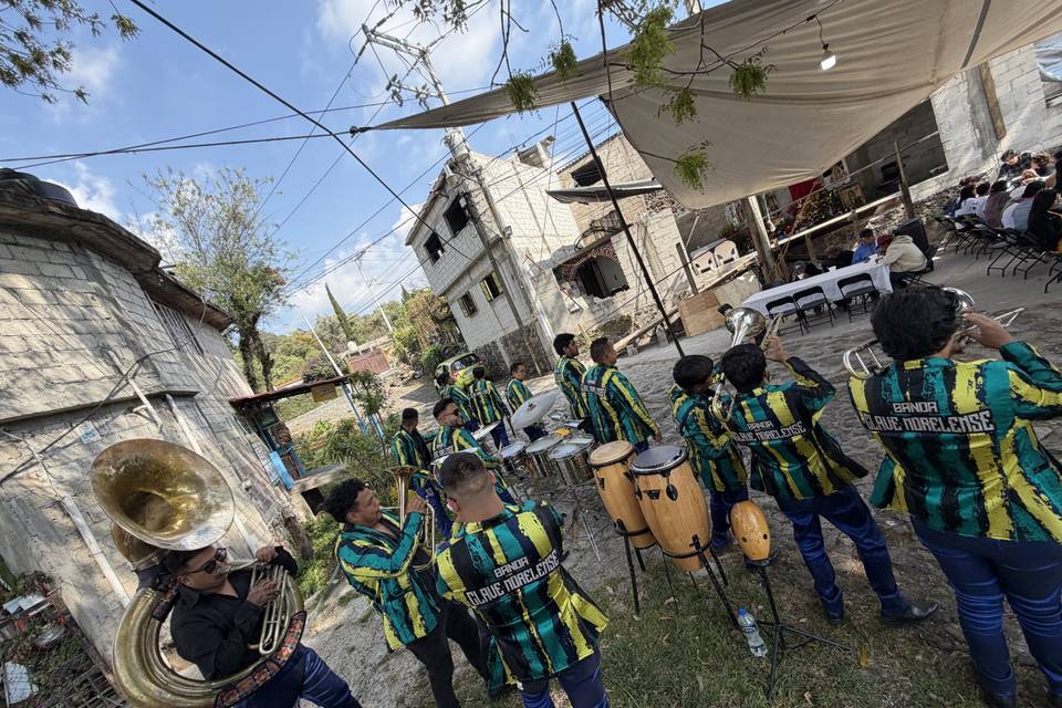 Banda Clave Morelense