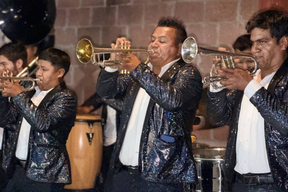 Banda Clave Morelense