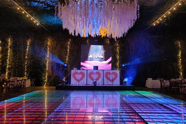 Cabina DJ con pista led