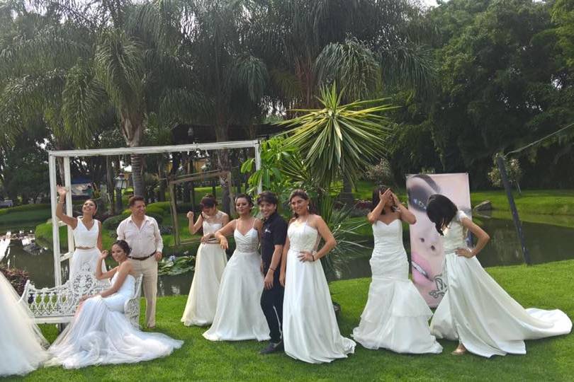 Novias varias