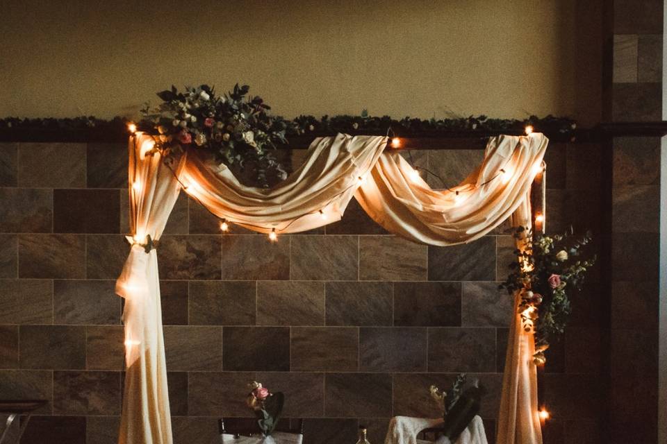 Mesa de novios y backdrop