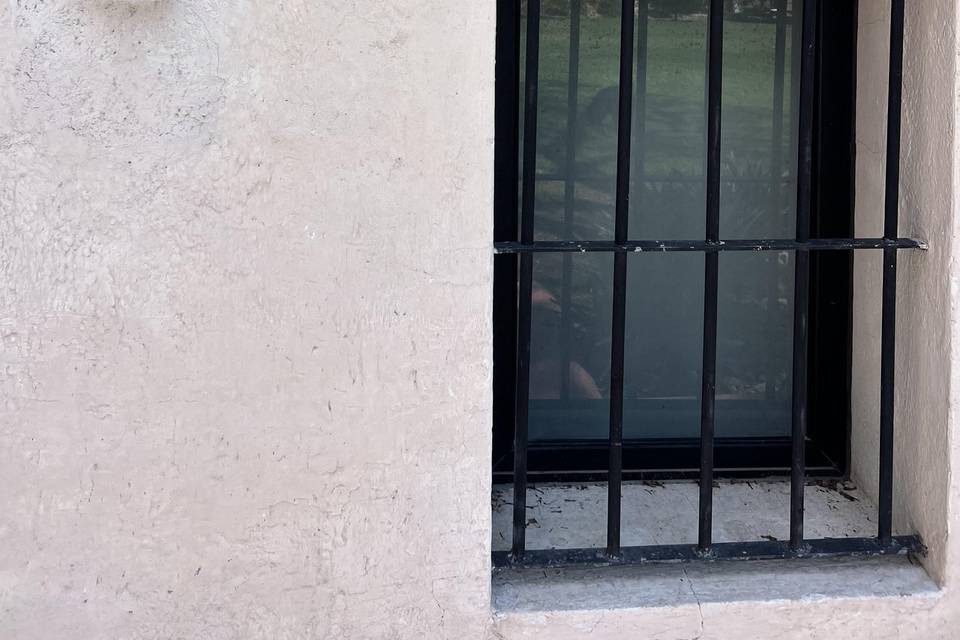 33