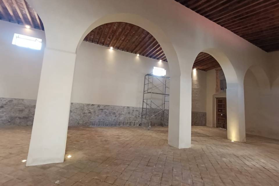 Salon cap 300+