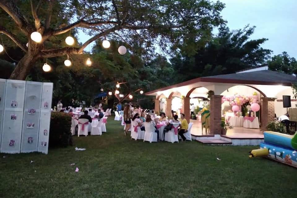 Evento en jardín