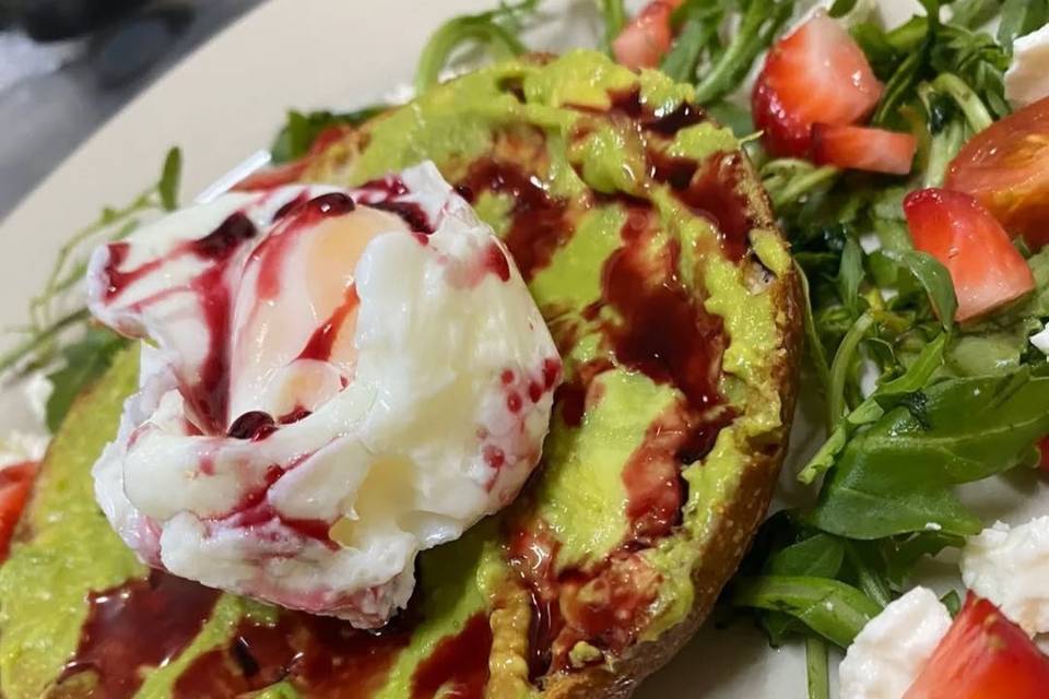 Bagel en salsa de jamaica