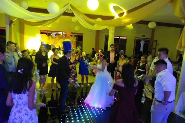 Bailando en la pista