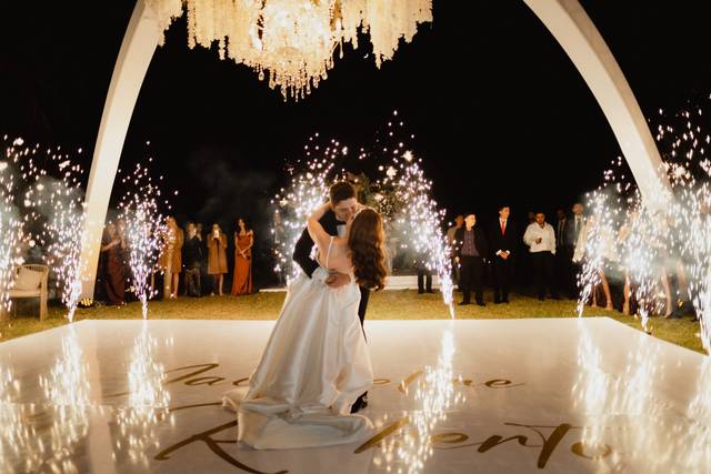 Abisai Estrada Coordinación y Decoración