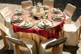 Montaje de mesa redonda