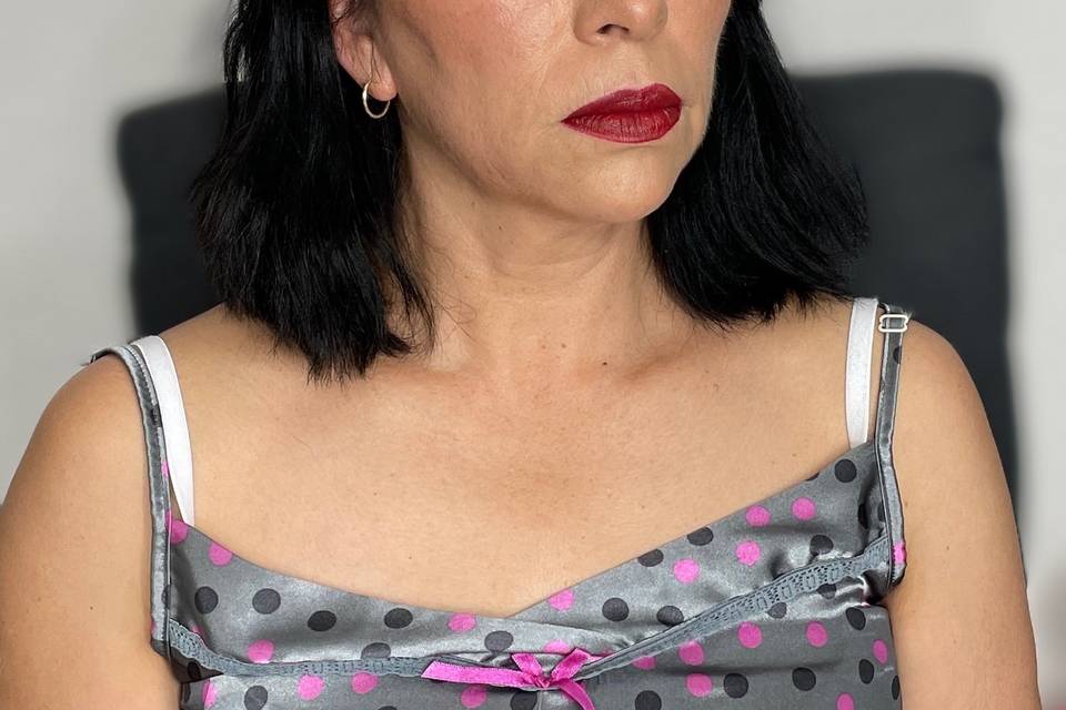 Priscila Solís Makeup