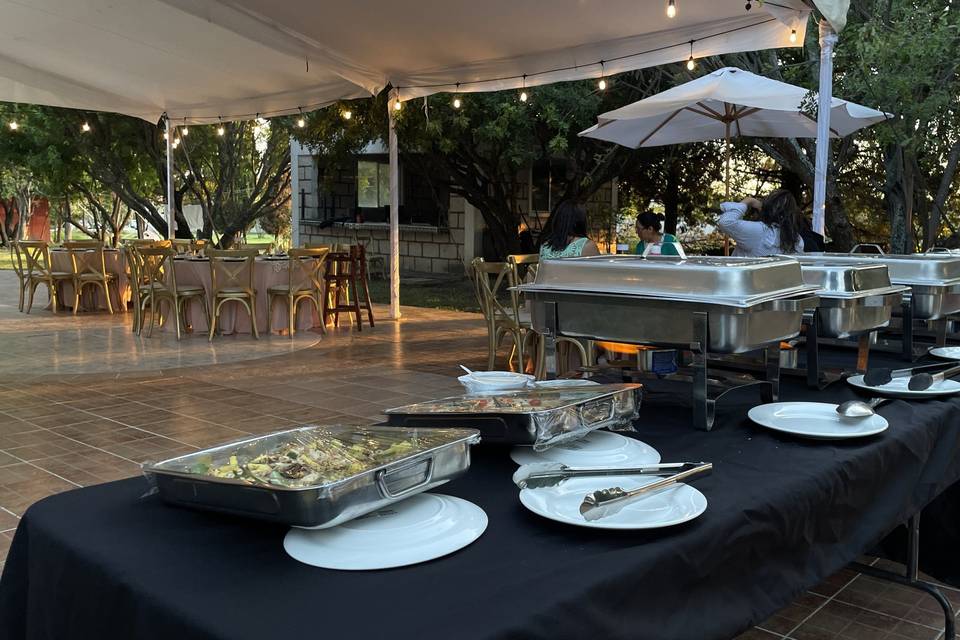 Buffet exterior