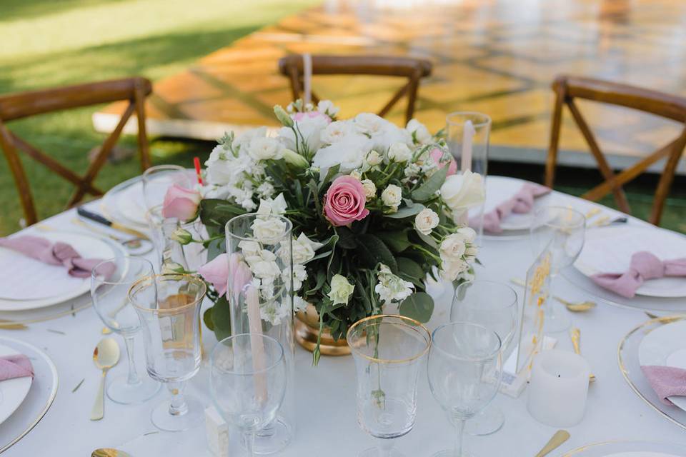 Pink table!