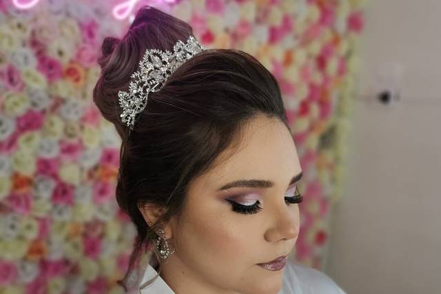 Maquillaje y peinado nupcial