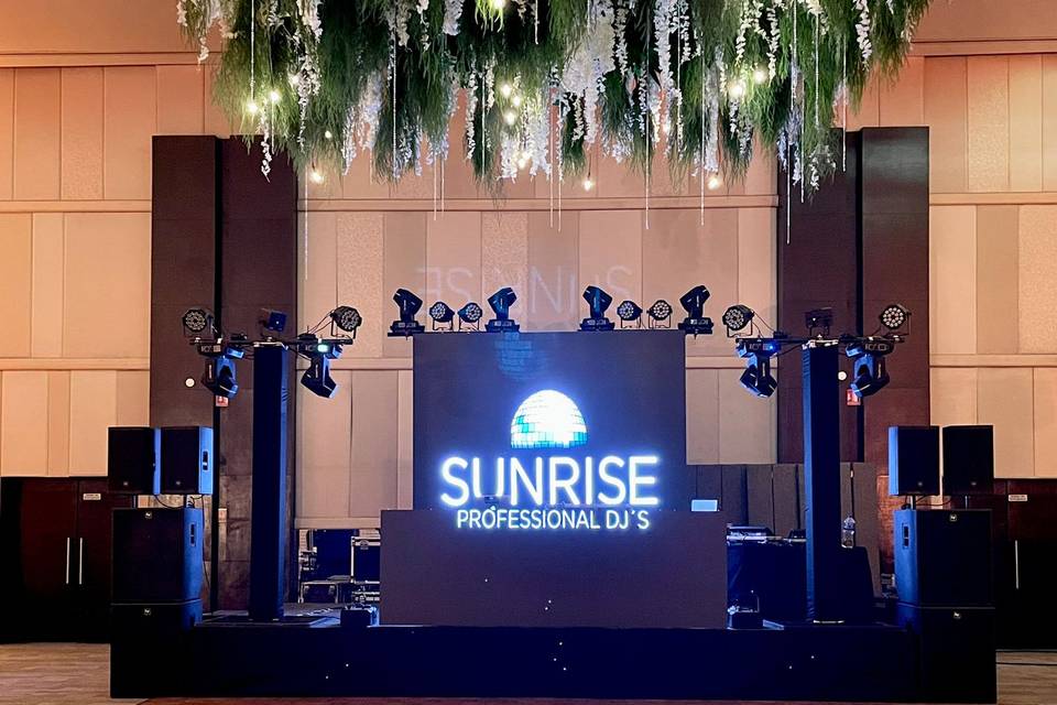 Sunrise Professional DJ's logo