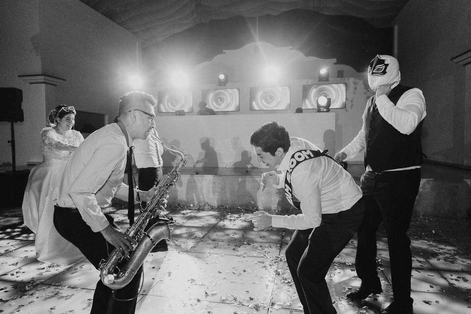 Sax Events & Marimba Pop