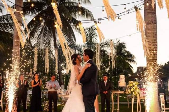 Bodas