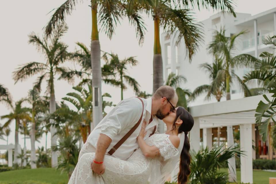 Just married session