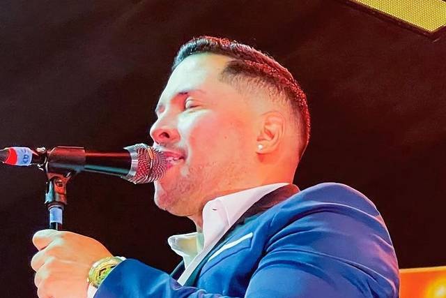 SALSA Y CUMBIA.