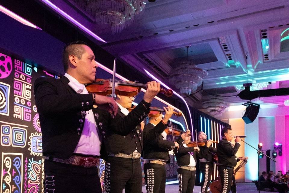 MARIACHI.