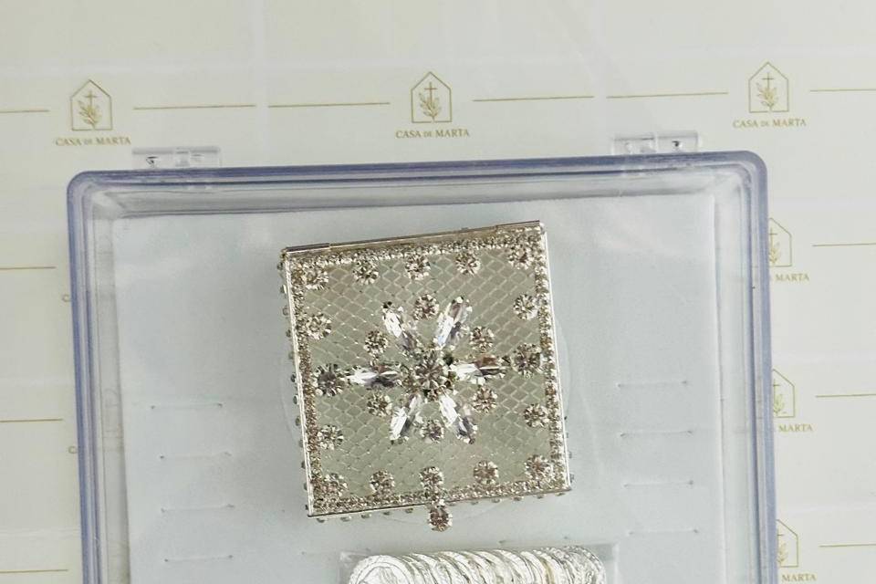 Arras con estuche plateadas