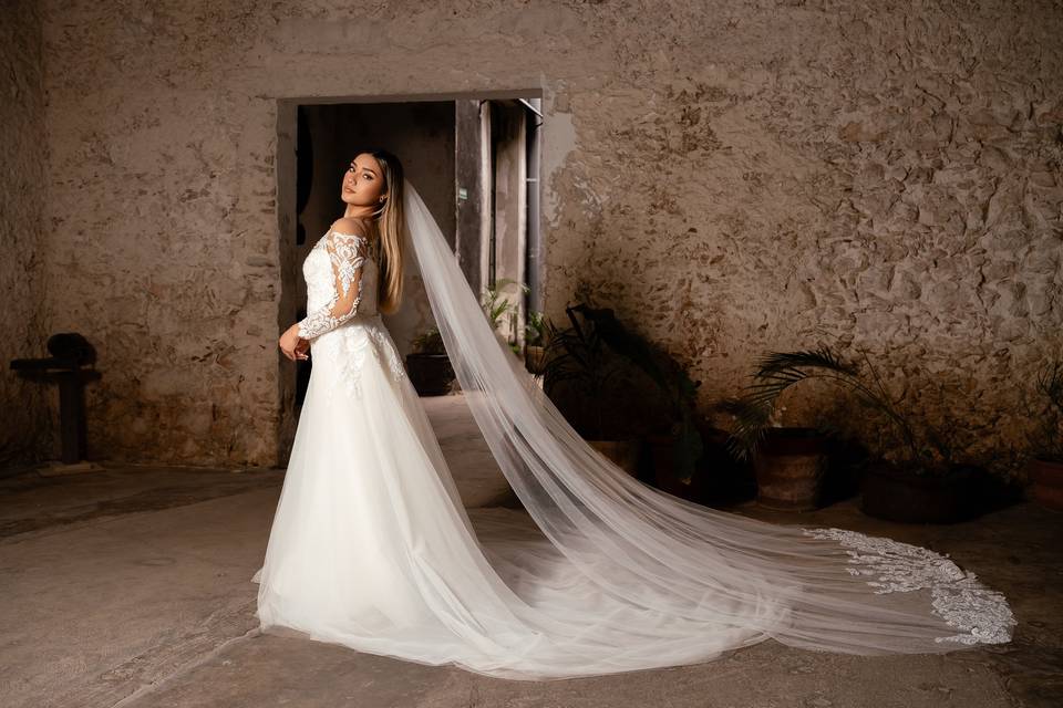 Melian Bridal
