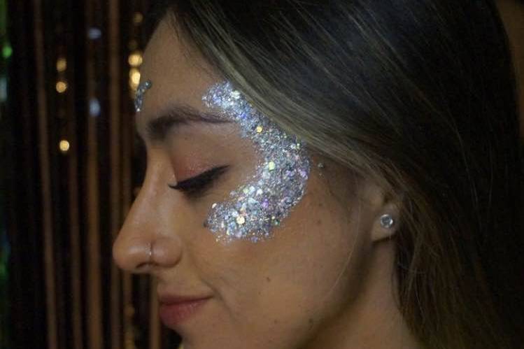 Glitter facial