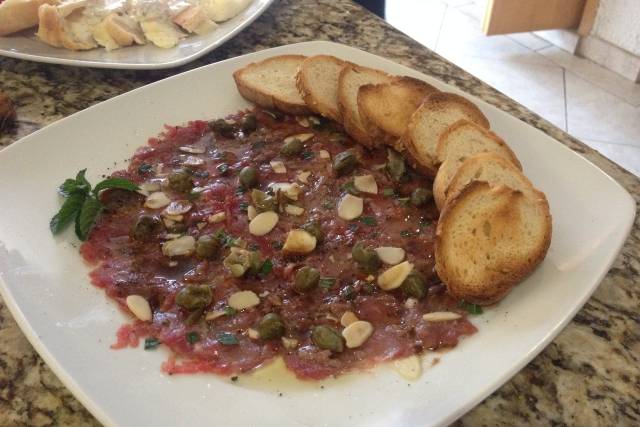 Carpaccio de res