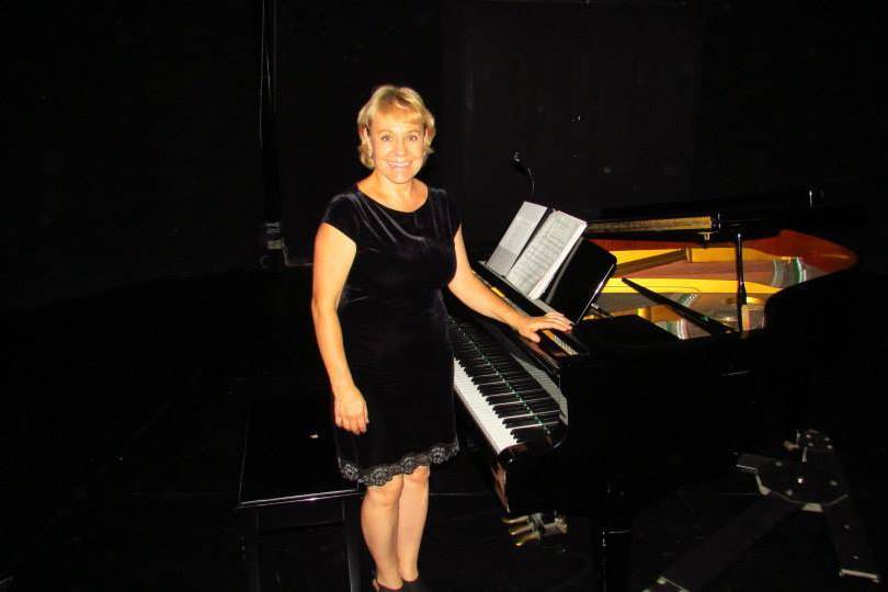 Pianista: Mila