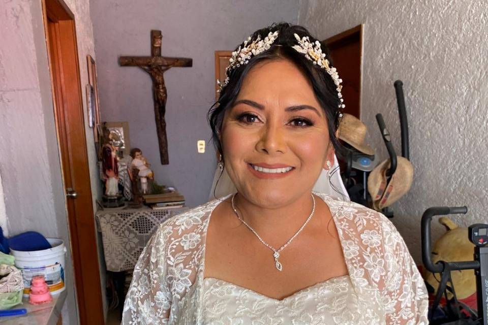 Novia Isabel