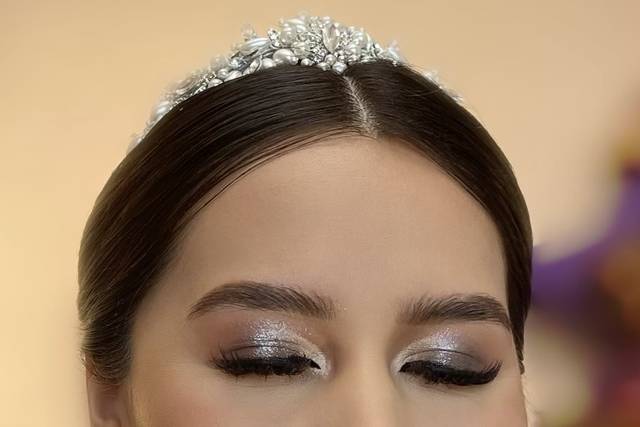 Glam room & makeup studio