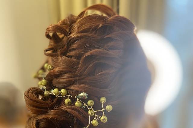 Glam room & makeup studio