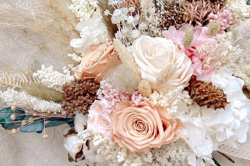 Artesana Floral