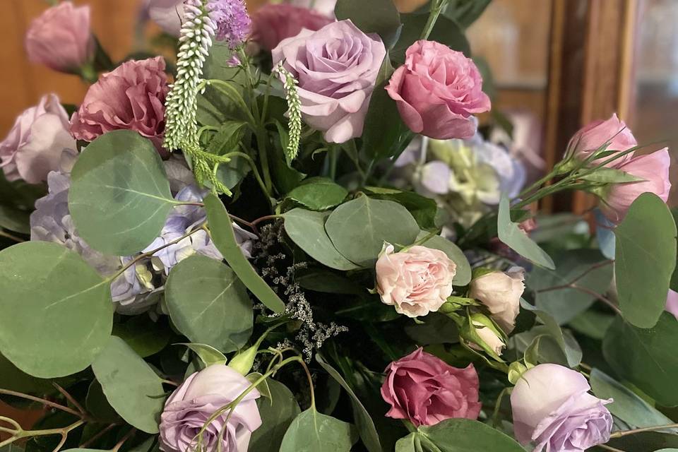 Rosas, lisianthus, hortensias
