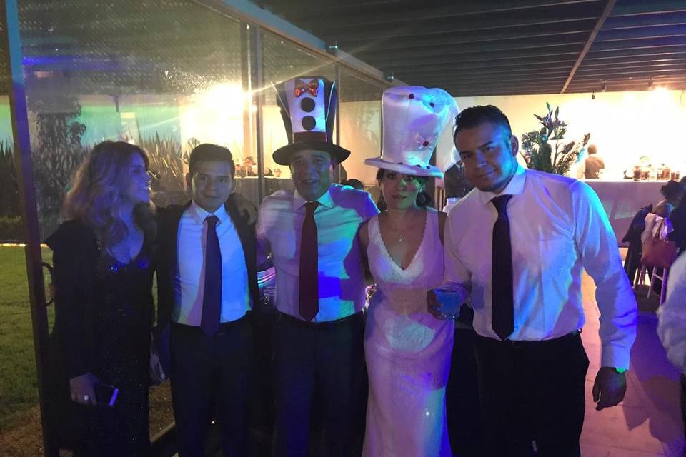 Fotos novios y amigos